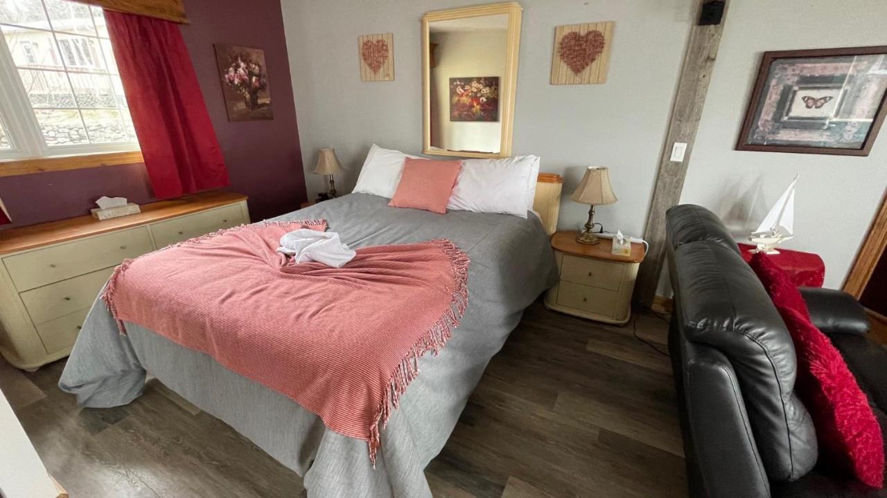 Auberge Et Chalets Sur Le Lac Lac-Mégantic Εξωτερικό φωτογραφία