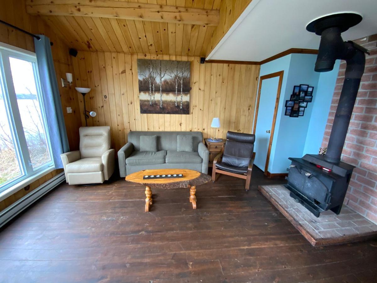 Auberge Et Chalets Sur Le Lac Lac-Mégantic Εξωτερικό φωτογραφία