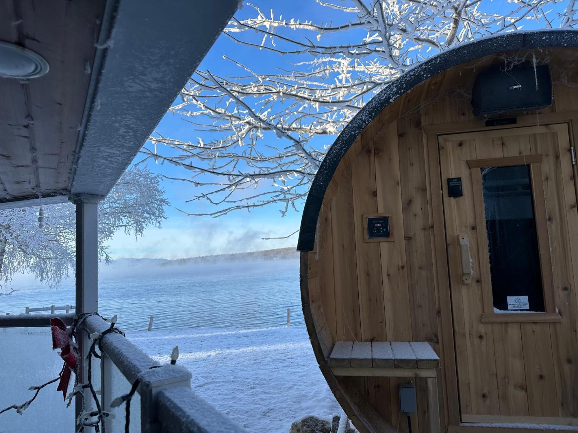 Auberge Et Chalets Sur Le Lac Lac-Mégantic Εξωτερικό φωτογραφία